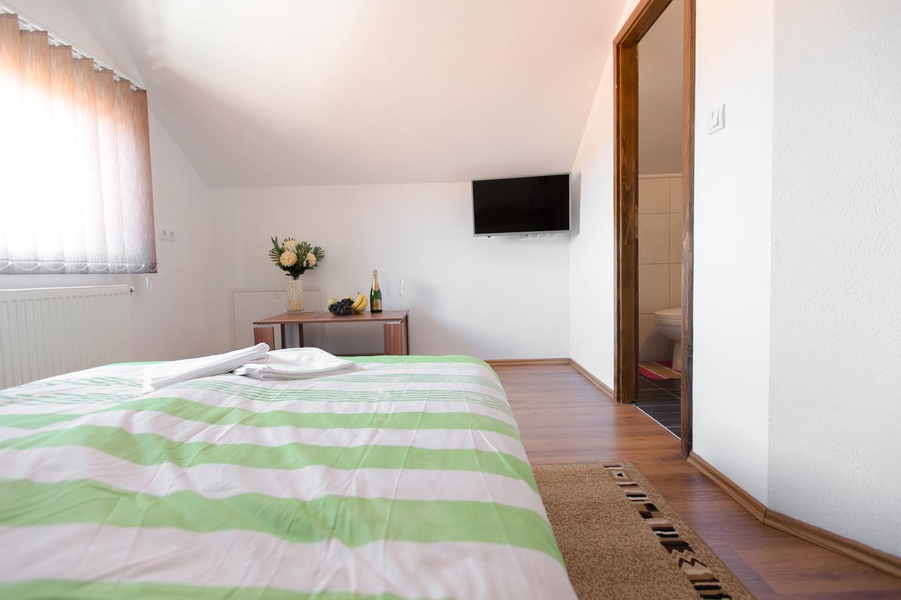Guesthouse Vila Puzic Banja Luka Exteriér fotografie